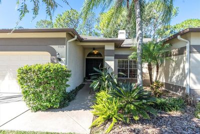 9535 Norchester Circle, House other with 4 bedrooms, 2 bathrooms and null parking in Tampa FL | Image 2