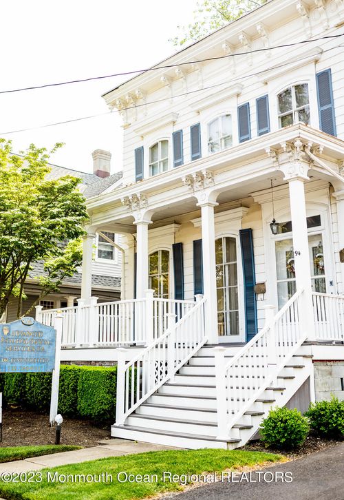 2-94 W Main St, Freehold, NJ, 07728-2133 | Card Image