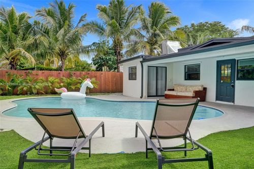 7531 Simms St, Hollywood, FL, 33024-2641 | Card Image