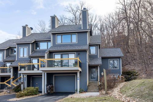 324 Territory Drive, Galena, IL, 61036 | Card Image