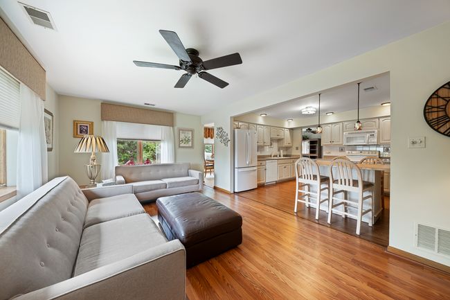 12C - 8964 Dublin St, Condo with 3 bedrooms, 2 bathrooms and 2 parking in Orland Park IL | Image 8