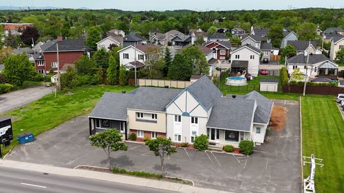 819 Av. Taniata, Lévis (Les Chutes-de-la-Chaudière-Est), QC, G1E7C8 | Card Image