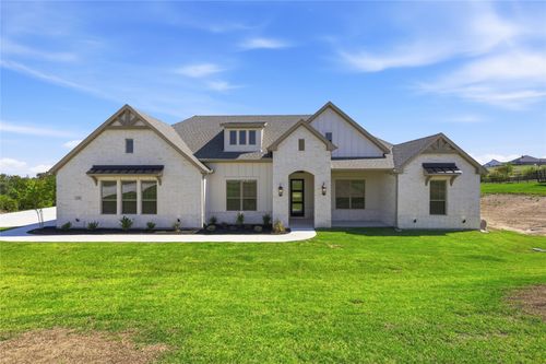 131 Oak Meadow Ln, Weatherford, TX, 76085-4002 | Card Image