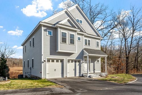 37-37 Granite Post Rd, Concord, MA, 01742 | Card Image