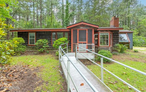 1772 Nc 5 Hwy, Aberdeen, NC, 28315-8650 | Card Image