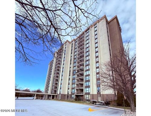 310-1 Scenic Dr, Highlands, NJ, 07732-1329 | Card Image