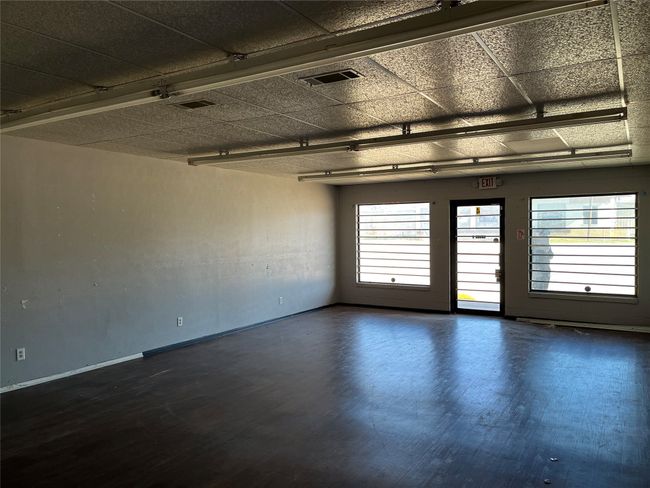890 W Corsicana St, Home with 0 bedrooms, 0 bathrooms and null parking in Athens TX | Image 7