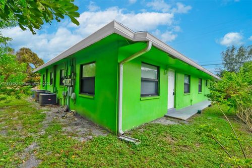 2-1451 Nw 19th St, Fort Lauderdale, FL, 33311-3577 | Card Image