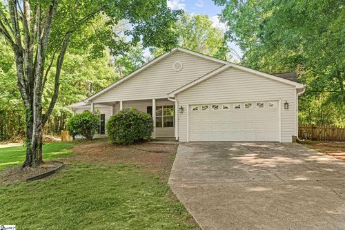 121 Confederate Ln, Greer, SC, 29651-5967 | Card Image