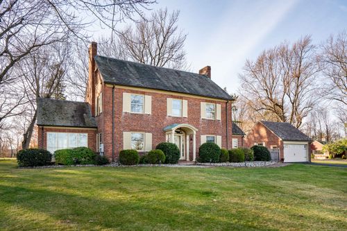 33 Golf Rd, Wethersfield, CT, 06109-3616 | Card Image