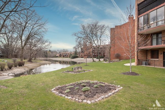 APT-1S - 9 Cinnamon Creek Dr, Condo with 2 bedrooms, 2 bathrooms and 2 parking in Palos Hills IL | Image 32