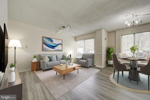 apt-104-1239 Vermont Ave Nw, WASHINGTON, DC, 20005-3642 | Card Image