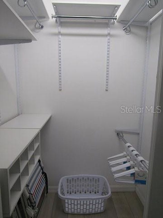 APT-9 - 100 The Esplanade N, Condo with 1 bedrooms, 1 bathrooms and null parking in VENICE FL | Image 14