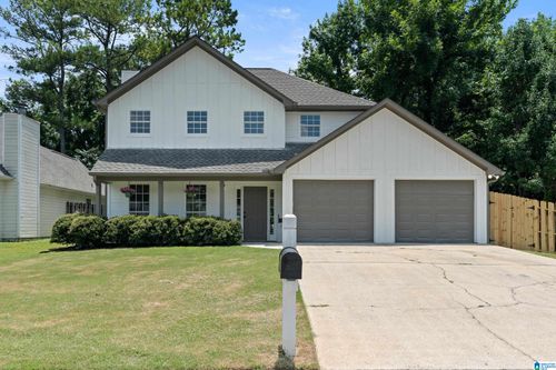 509 Laurel Woods Trl, HELENA, AL, 35080-3926 | Card Image