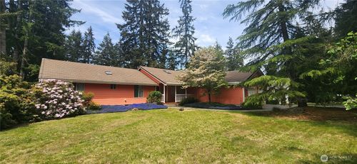 130 E Lakeland Way, Allyn, WA, 98524-8705 | Card Image