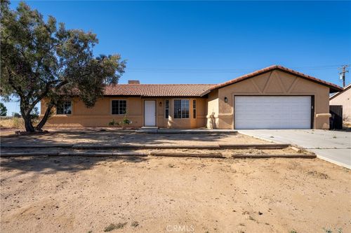 8660 Redwood Blvd, California City, CA, 93505-5547 | Card Image