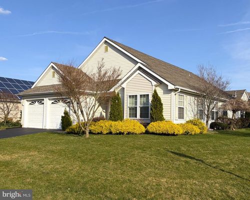 7 Ivy Hill Rd, Lakewood, NJ, 08701-5774 | Card Image
