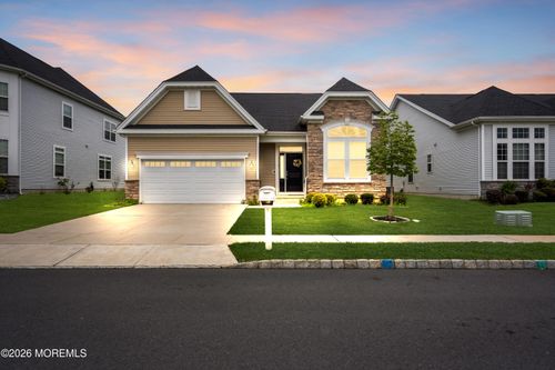 43 Bernini Way, Monmouth Junction, NJ, 08852-3352 | Card Image