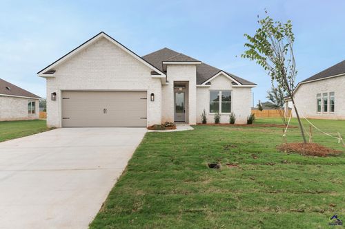 222 Farmland Cir, Perry, GA, 31069-7533 | Card Image