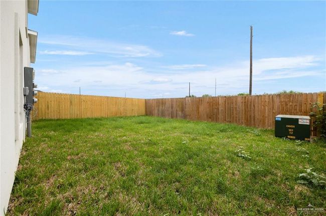 View of yard | Image 7