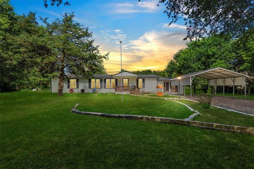2157 Fort Graham Rd, Waco, TX, 76705-5744 | Card Image
