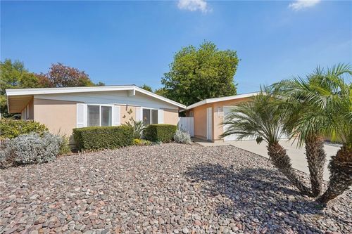 6138 N Traymore Ave, Azusa, CA, 91702-4136 | Card Image