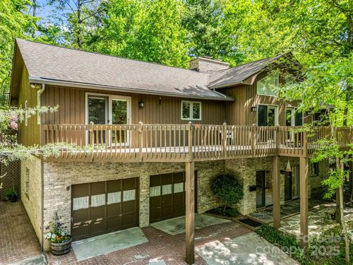124 Richard Ln, Black Mountain, NC, 28711-8773 | Card Image
