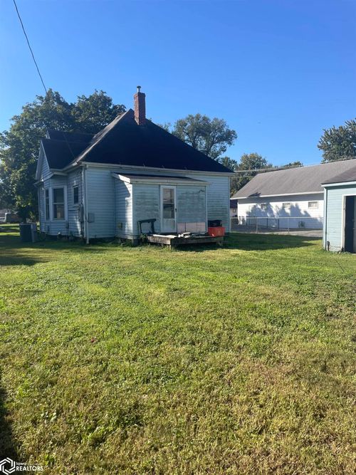 313 W Finley Avenue, Ottumwa, IA, 52501 | Card Image