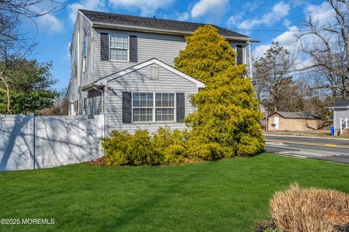 2 Clayton Ave, Toms River, NJ, 08755-3205 | Card Image