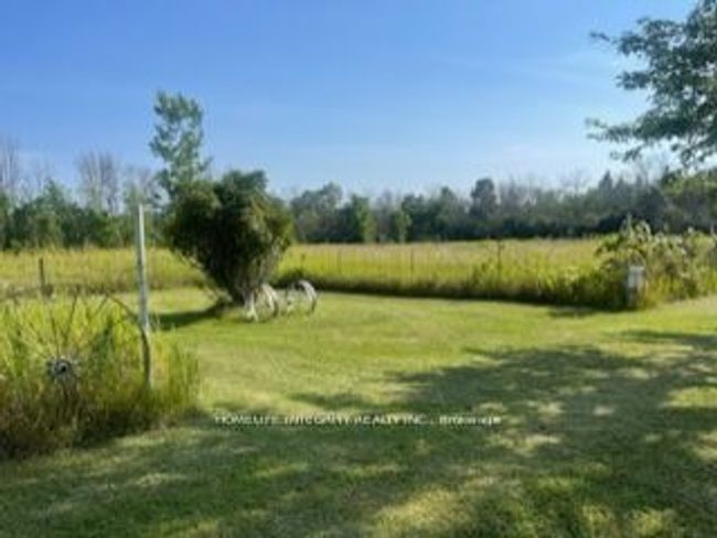 2434 County Rd 15, House other with 5 bedrooms, 2 bathrooms and 9 parking in Picton ON | Image 10