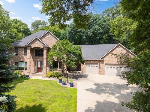 6921 Bluff Ln Nw, Rochester, MN, 55901-5524 | Card Image