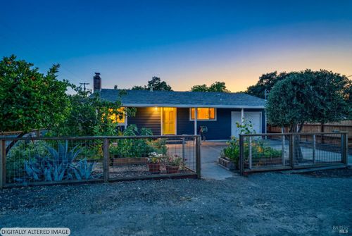 18045 Brooks Avenue, Sonoma, CA, 95476 | Card Image