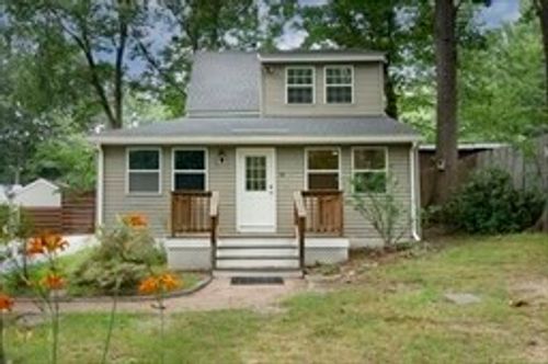 75 Beach Ave, Lancaster, MA, 01523-3061 | Card Image