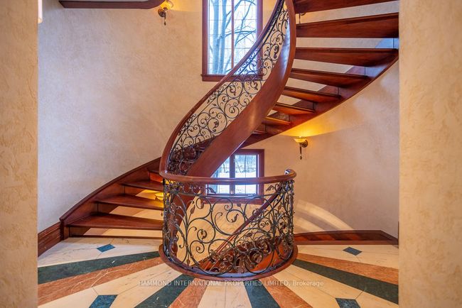 76 Quail Run Blvd, House other with 8 bedrooms, 13 bathrooms and 12 parking in Maple ON | Image 18
