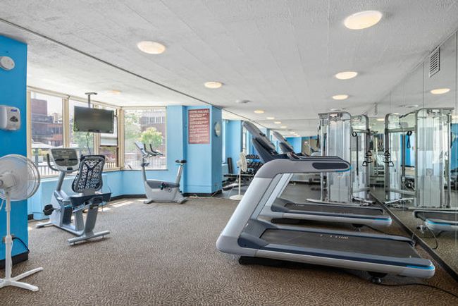 APT-702 - 525 W Hawthorne Pl, Home with 2 bedrooms, 1 bathrooms and null parking in CHICAGO IL | Image 19