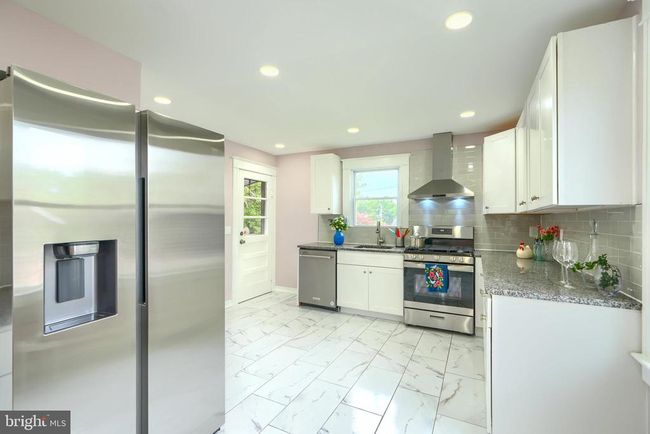 2721 Louise Ave, House other with 4 bedrooms, 2 bathrooms and null parking in BALTIMORE MD | Image 11