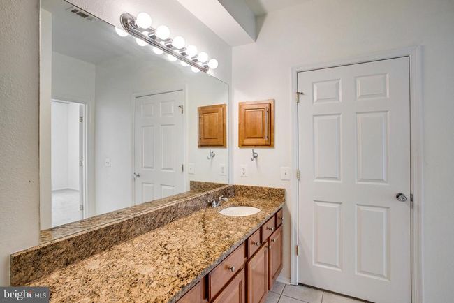 UNIT-9308 - 1530 Spring Gate Dr, Condo with 3 bedrooms, 2 bathrooms and null parking in MCLEAN VA | Image 27
