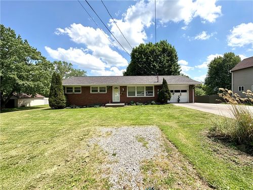 2045 Martha St, Shenango Twp, PA, 16101 | Card Image