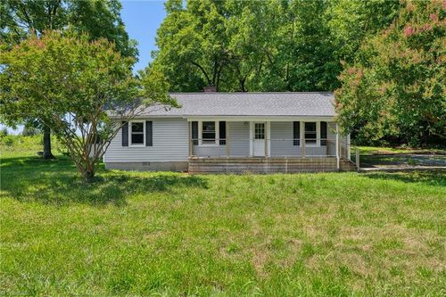 4956 Thom Rd, Mebane, NC, 27302-9210 | Card Image