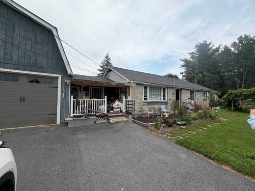 127 Nh Route 25, Meredith, NH, 03253-6345 | Card Image