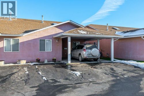 14-1285 14th St, Kamloops, BC, V2B8K9 | Card Image