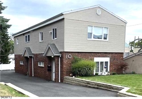 2-10 Evergreen Ave, North Haledon, NJ, 07508-2317 | Card Image