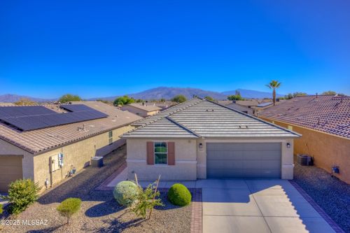 8804 E Stone Meadow Cir, Tucson, AZ, 85730-0018 | Card Image