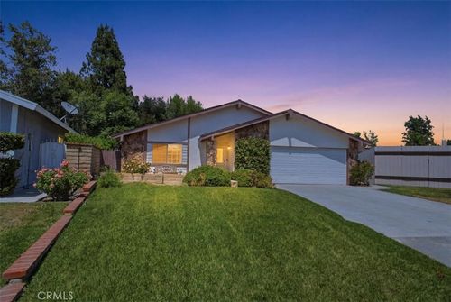 25097 Green Mill Ave, Newhall, CA, 91321-3411 | Card Image