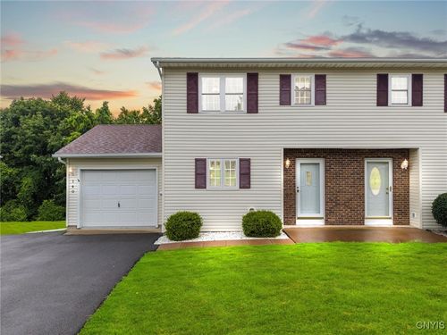 140 Hagan Cir, Oneida, NY, 13421-2667 | Card Image