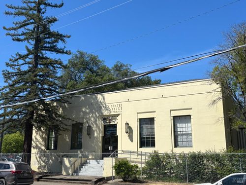224 N Oak St, Ukiah, CA, 95482-9917 | Card Image