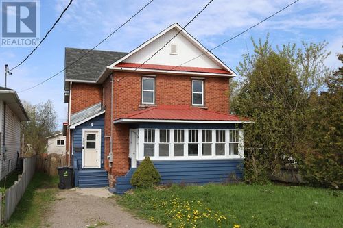 359 Farwell Terr, Sault Ste. Marie, ON, P6C4B6 | Card Image