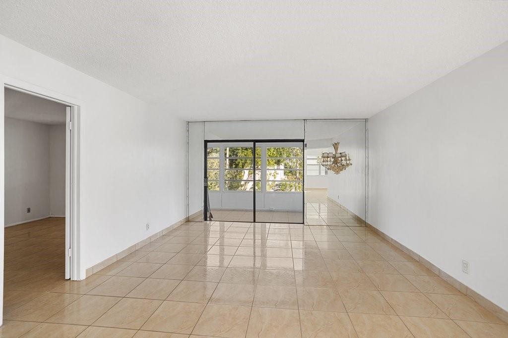 Residential in Lauderdale Lakes 5