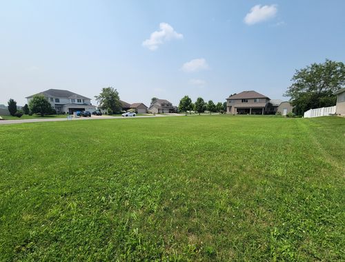 1947 Flagstone Ave, Bourbonnais, IL, 60914-4994 | Card Image
