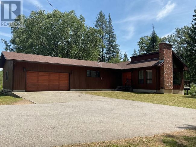 1374 Highway 3 B, House other with 5 bedrooms, 2 bathrooms and 4 parking in Montrose BC | Image 31